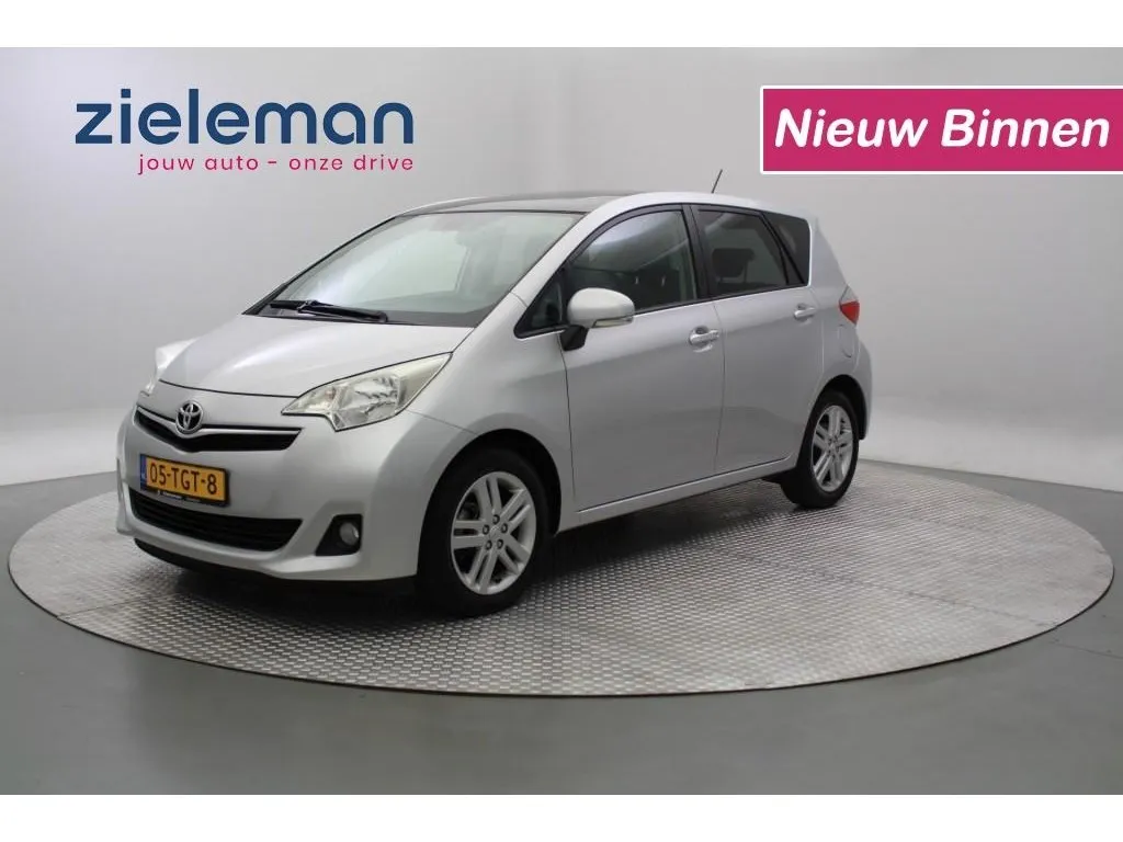 Toyota Verso-S 1.3 VVT-I Dynamic Panorama Navi Clima Camera Image 1